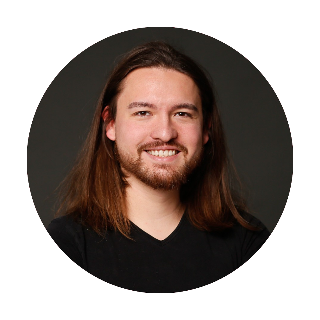 <p class="text-center"><span class="color-primary"><strong>Daniel Tremer</strong></span></p><p class="text-center">CEO Managing Director </p><p class="text-center">control-f</p>